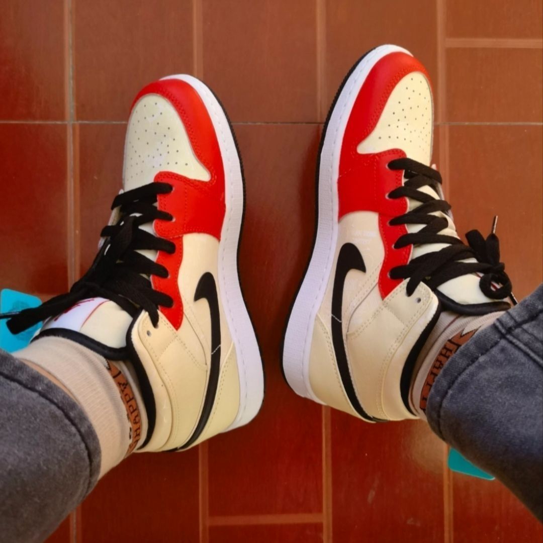 Nike Air Jordan 1 Mid DV7012-1 - Jordan 1 Retro Lace recension och pris