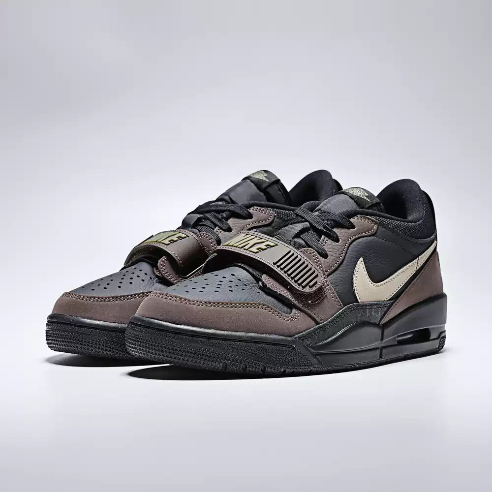 Nike Air Jordan Legacy 312 Low - Jordan 1 Retro Lace recension och pris
