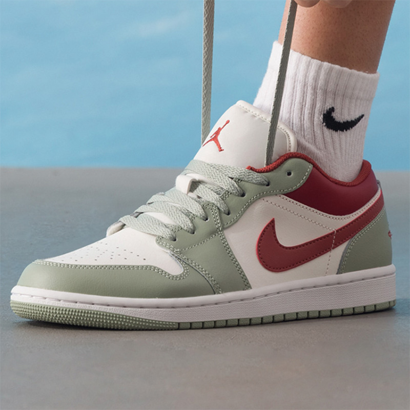 Classic Classic New Nike AIR J - Jordan 1 Retro Lace recension och pris